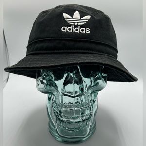 Adidas Bucket Hat